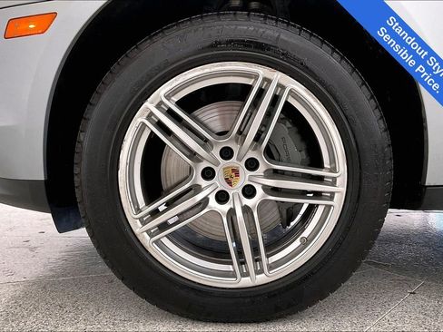 Used 2020 Porsche Macan S image 11