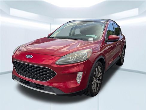Used 2020 Ford Escape Titanium AWD/4WD image 1