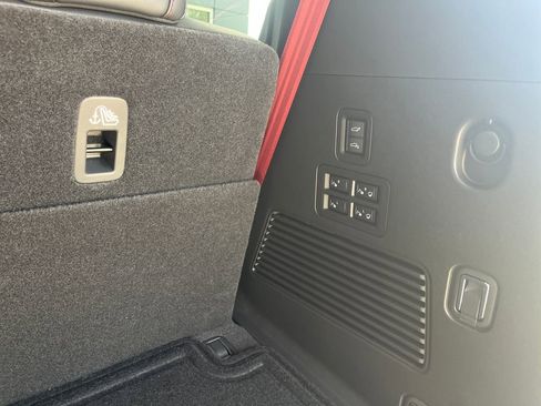 New 2026 Nissan Armada NISMO image 32