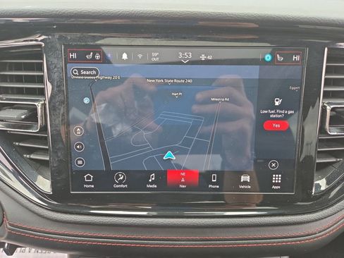 Used 2024 Dodge Durango GT image 27