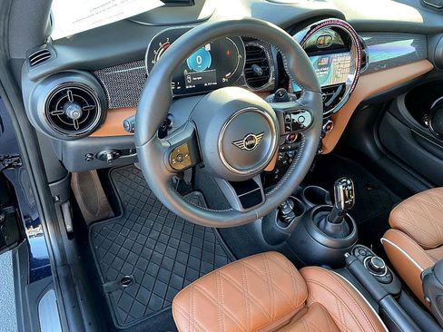 Used 2023 MINI Cooper S image 11