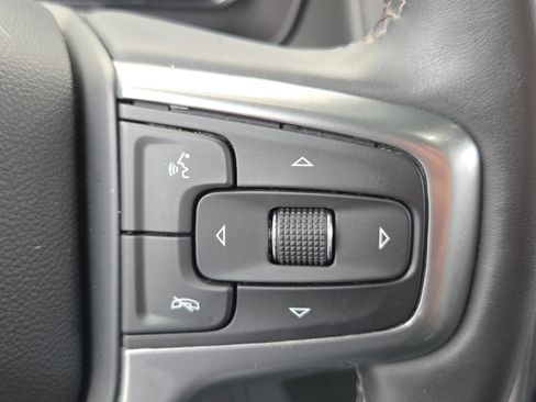 Used 2023 Chevrolet Tahoe Z71 w/ Luxury Package image 25