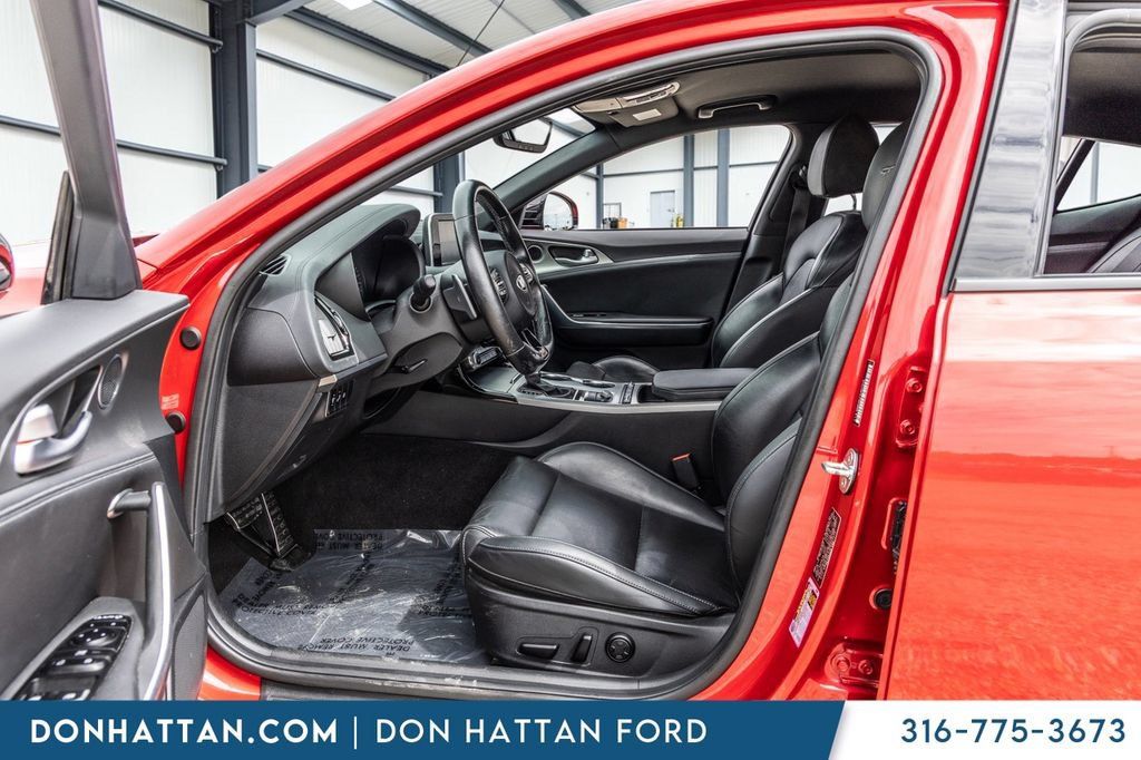 Used 2020 Kia Stinger GT AWD/4WD image 4