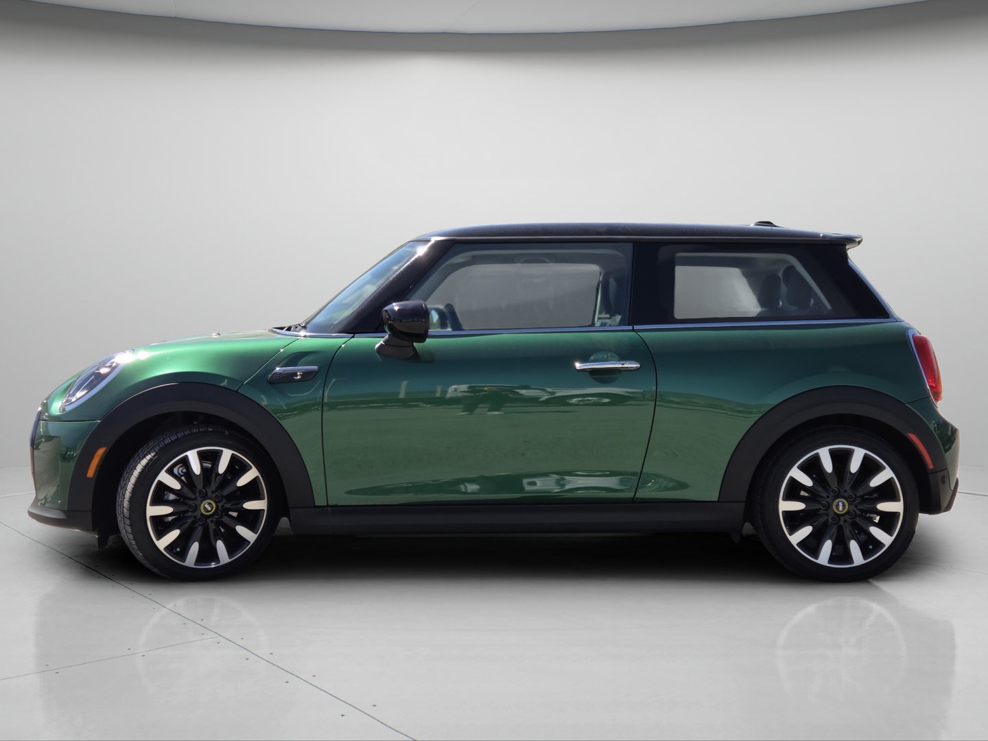 Used 2024 MINI Cooper SE FWD image 20