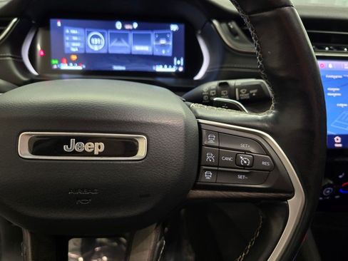 Used 2021 Jeep Grand Cherokee L Limited AWD/4WD image 19