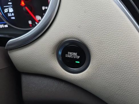 Used 2023 Chevrolet Malibu LT image 22