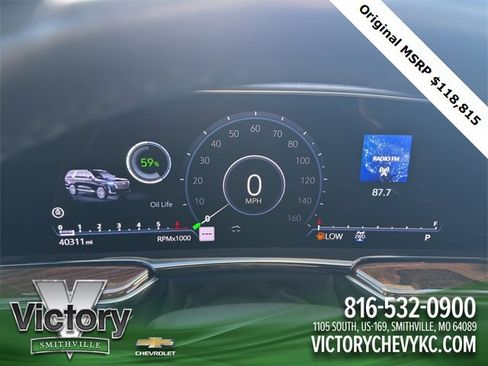 Used 2023 Cadillac Escalade ESV Sport Platinum image 11