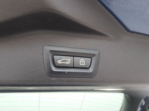 Used 2020 BMW X5 sDrive40i w/ Executive Package image 7