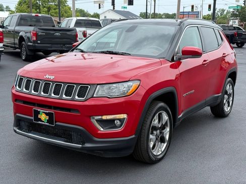 Used 2018 Jeep Compass Limited w/ Navigation Group image 4