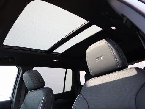 New 2026 Buick Enclave Sport Touring w/ Power Package image 44