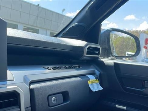 New 2026 Toyota Tacoma SR5 AWD/4WD image 15