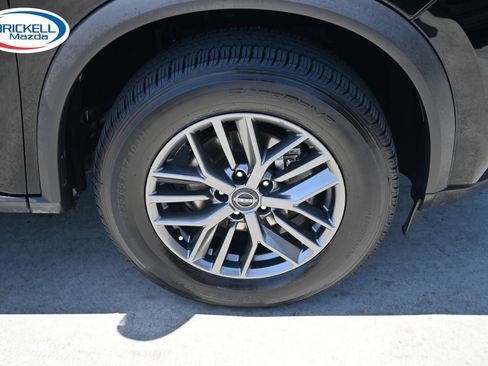 Used 2023 Nissan Rogue S FWD image 37