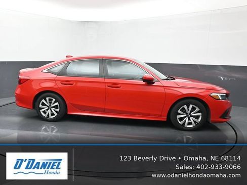 Used 2023 Honda Civic LX image 7