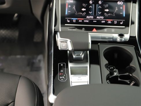 New 2025 Audi Q7 3.0T Premium Plus image 21