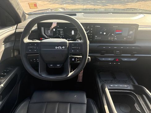 Used 2027 Kia Telluride SX Prestige X-Pro AWD/4WD image 12