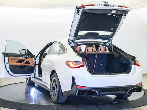 Certified 2023 BMW i4 eDrive35 w/ Premium Package RWD image 25