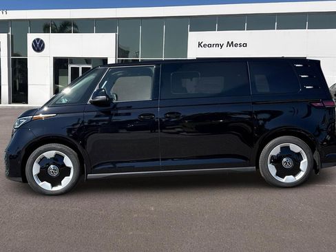 New 2025 Volkswagen ID. Buzz Pro S image 7