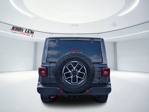 New 2026 Jeep Wrangler Unlimited Rubicon AWD/4WD image 4