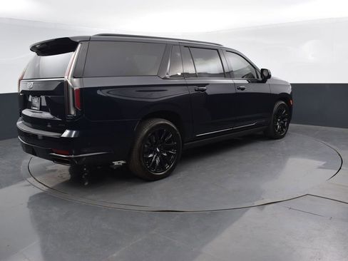 Certified 2023 Cadillac Escalade ESV Sport Platinum w/ LPO, ONYX Package image 6