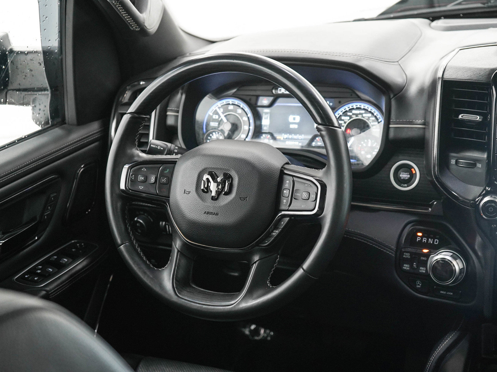Used 2022 RAM 1500 Limited AWD/4WD image 14