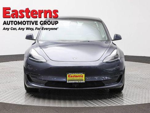 Used 2023 Tesla Model 3 Standard Range RWD image 2