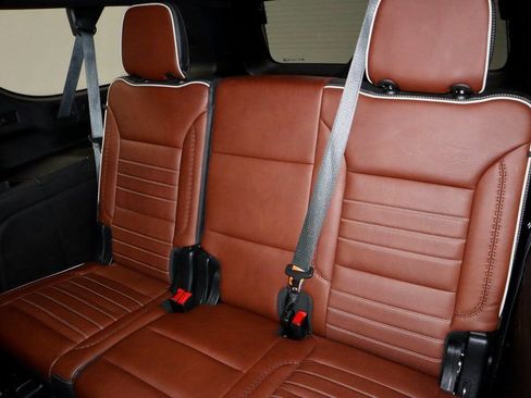 Used 2024 GMC Yukon XL Denali Ultimate image 24