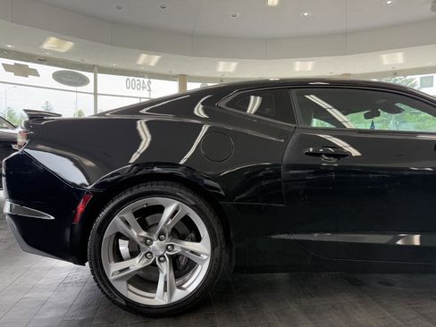 Used 2021 Chevrolet Camaro SS image 11