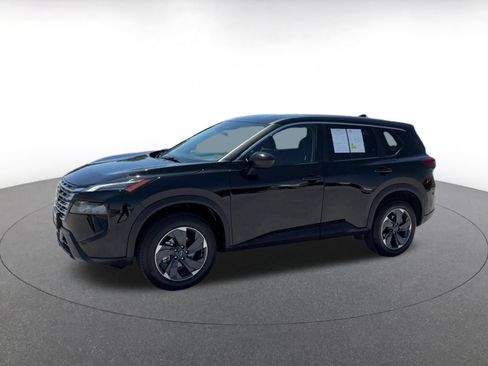 Used 2025 Nissan Rogue SV FWD image 8