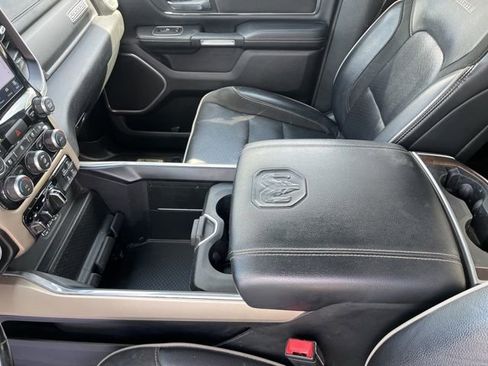 Used 2022 RAM 1500 Laramie image 22