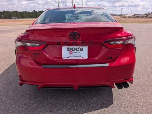 Used 2023 Toyota Camry SE w/ Convenience Package image 4