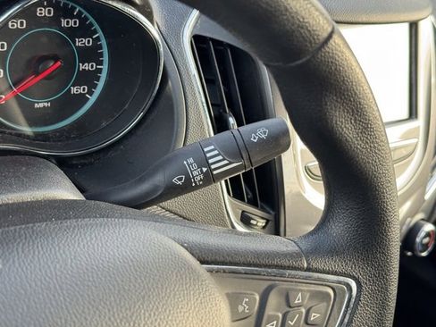 Used 2018 Chevrolet Cruze LT image 27