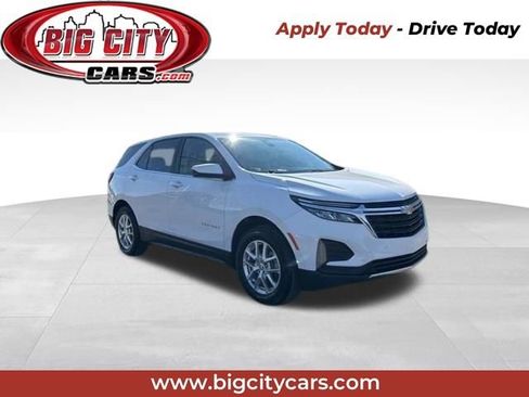 Used 2023 Chevrolet Equinox LT FWD image 1