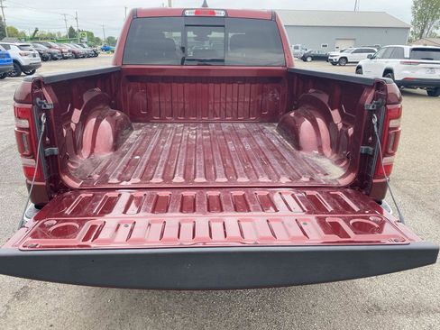 Used 2022 RAM 1500 Big Horn AWD/4WD image 34