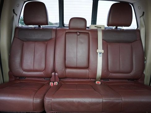 Used 2013 Ford F150 King Ranch w/ King Ranch Luxury Pkg image 27