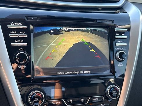 Used 2017 Nissan Murano S w/ Navigation Package image 24