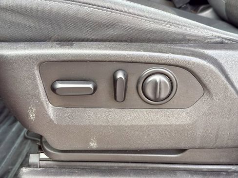 Used 2019 Chevrolet Silverado 1500 LT w/ All-Star Edition image 11