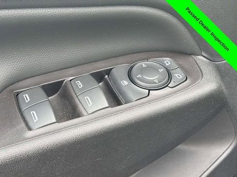 Used 2022 Chevrolet Equinox LT image 10