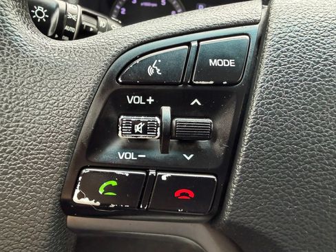 Used 2018 Hyundai Tucson SEL AWD/4WD image 16