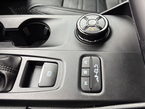 Certified 2025 Ford Ranger Lariat w/ FX4 Off-Road Package image 30