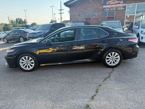 Used 2020 Toyota Camry LE AWD/4WD image 5