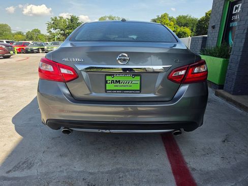 Used 2016 Nissan Altima 2.5 SL w/ 2.5 Technology Package FWD image 15