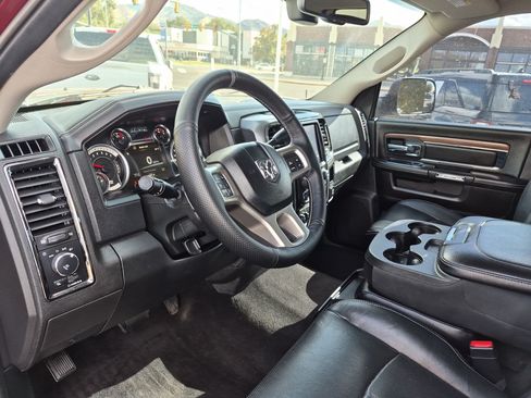 Used 2018 RAM 2500 Laramie w/ Sport Appearance Group AWD/4WD image 16