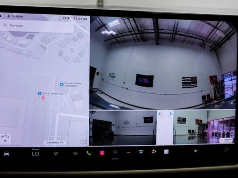 Used 2022 Tesla Model X Plaid image 20