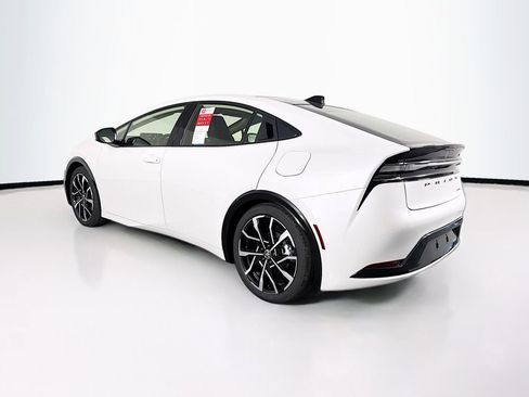New 2026 Toyota Prius Plug-In Hybrid FWD image 6