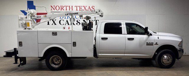 Used 2018 RAM 3500 Tradesman w/ Chrome Appearance Group AWD/4WD image 4