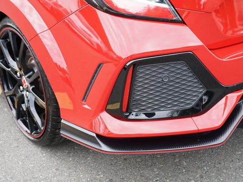 Used 2019 Honda Civic Type R image 13