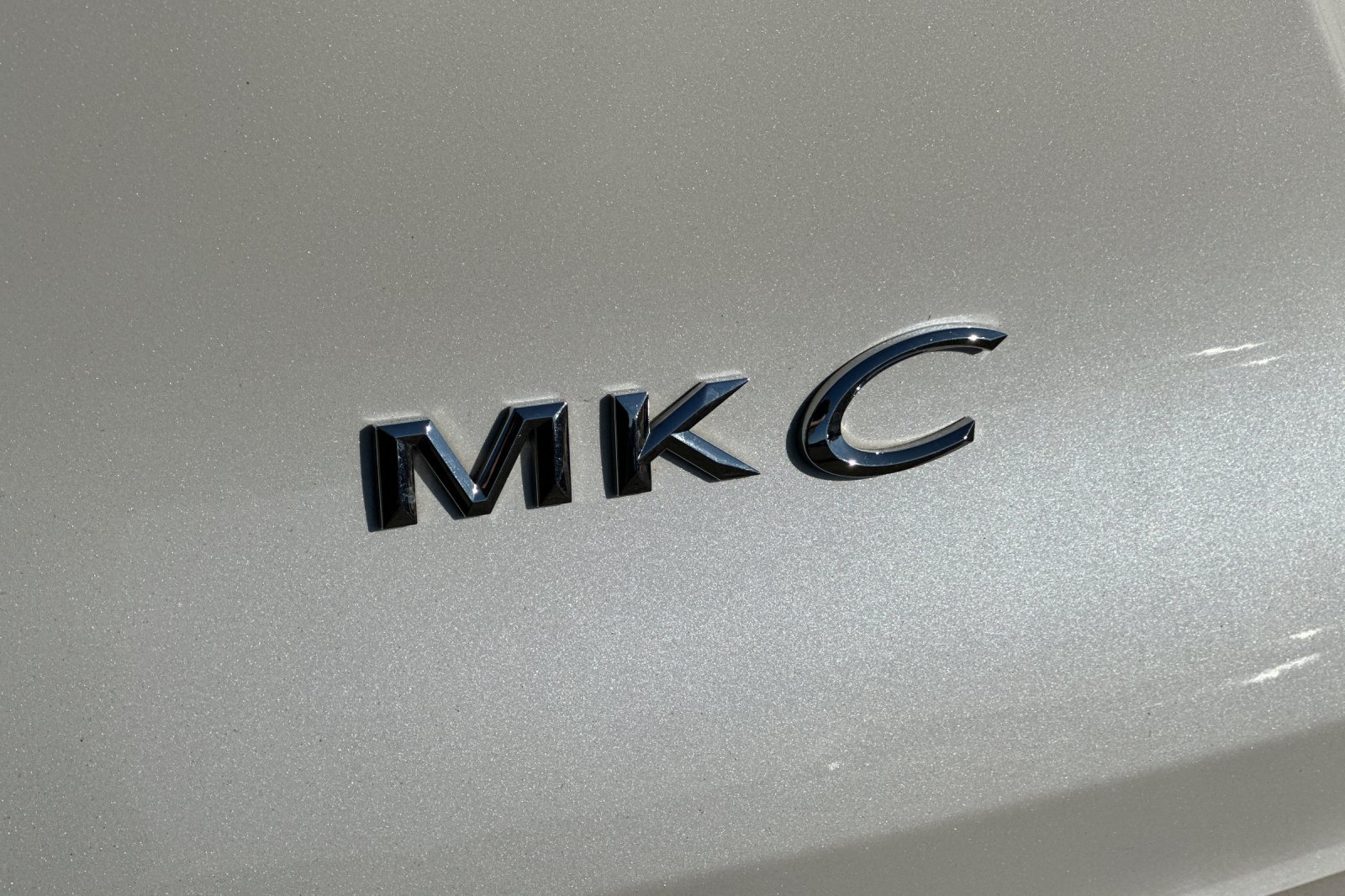 Used 2019 Lincoln MKC Reserve FWD image 28
