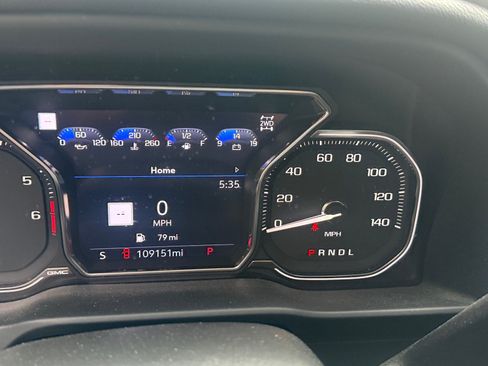 Used 2022 GMC Sierra 1500 AT4 w/ AT4 Premium Package AWD/4WD image 11