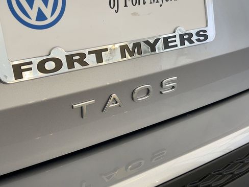 New 2026 Volkswagen Taos S image 32