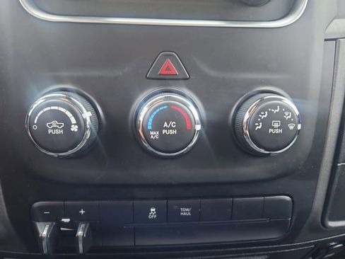 Used 2014 RAM 1500 Express w/ Black Ram 1500 Express Group image 17